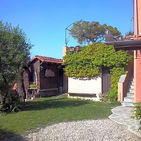 Bed & Breakfast Terre E Colori Sant'Olcese